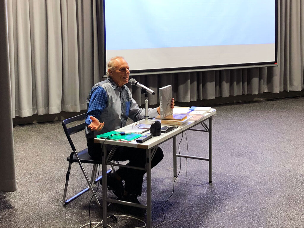 詩人・日本文学研究家ジョン・ソルト（JOHN SOLT）氏
