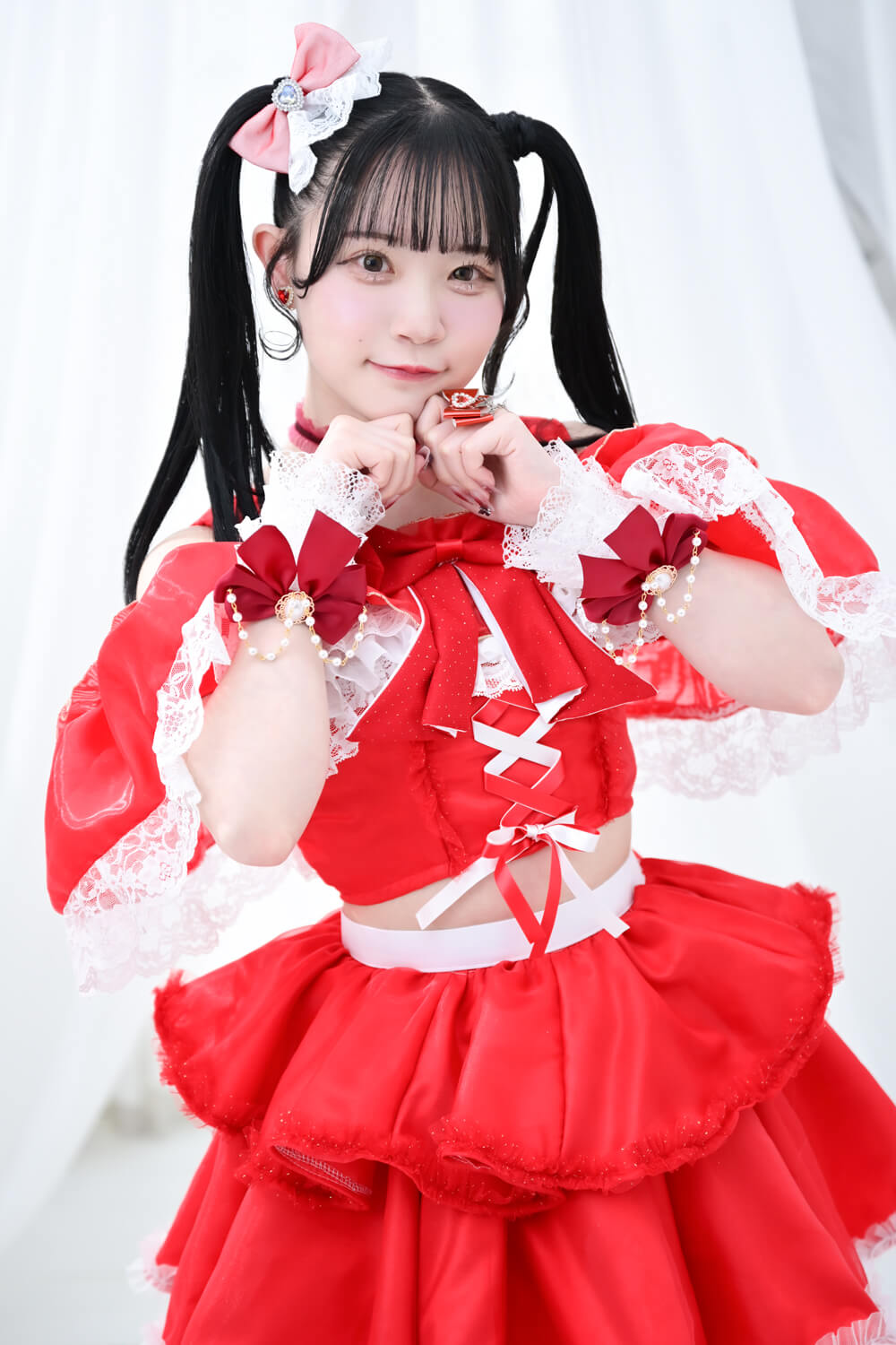 色葉みみ